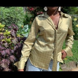 Green pattern blouse